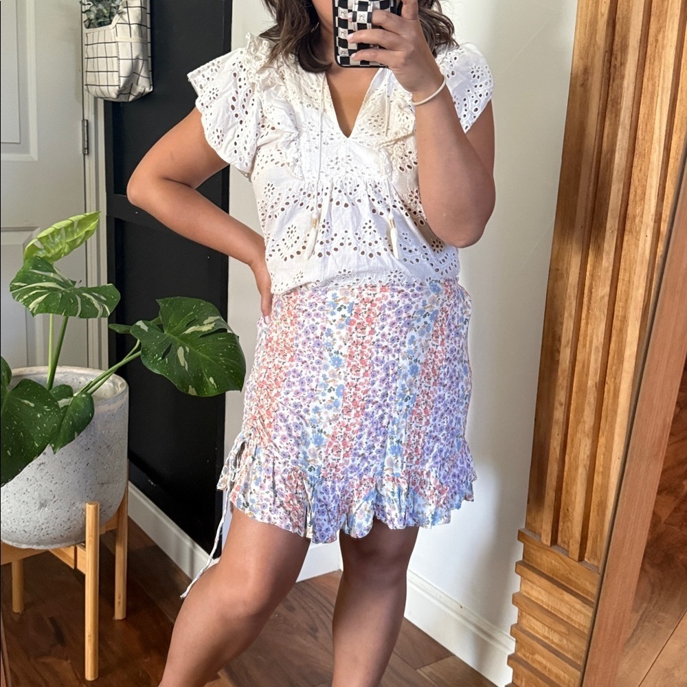 American Floral A line Mini Skirt. Size S